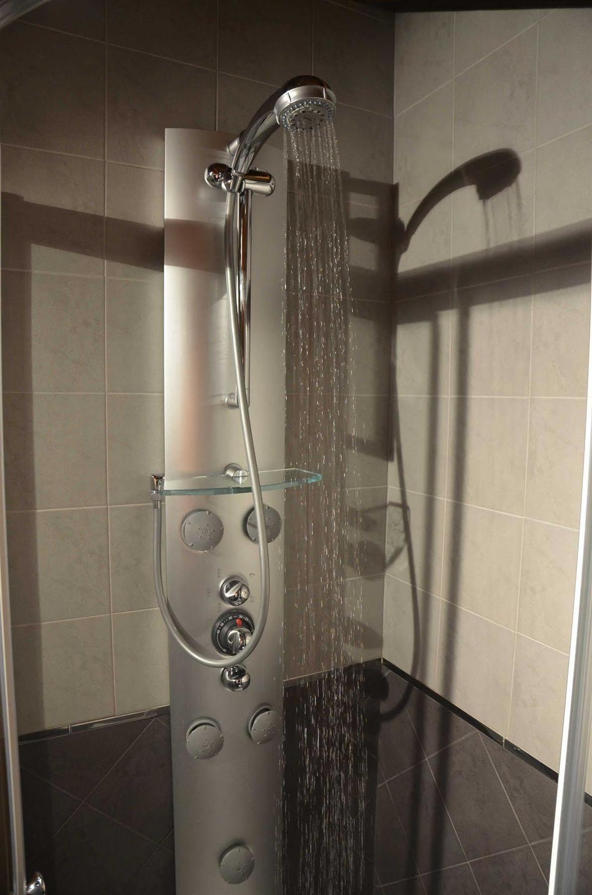 Apartamentos Spa Cantabria Infinita Cillorigo de Liebana Exterior foto