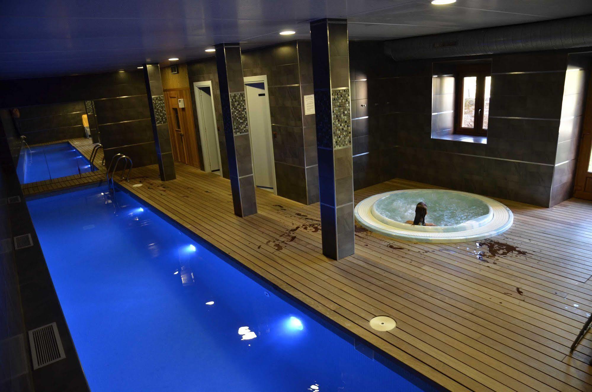Apartamentos Spa Cantabria Infinita Cillorigo de Liebana Exterior foto