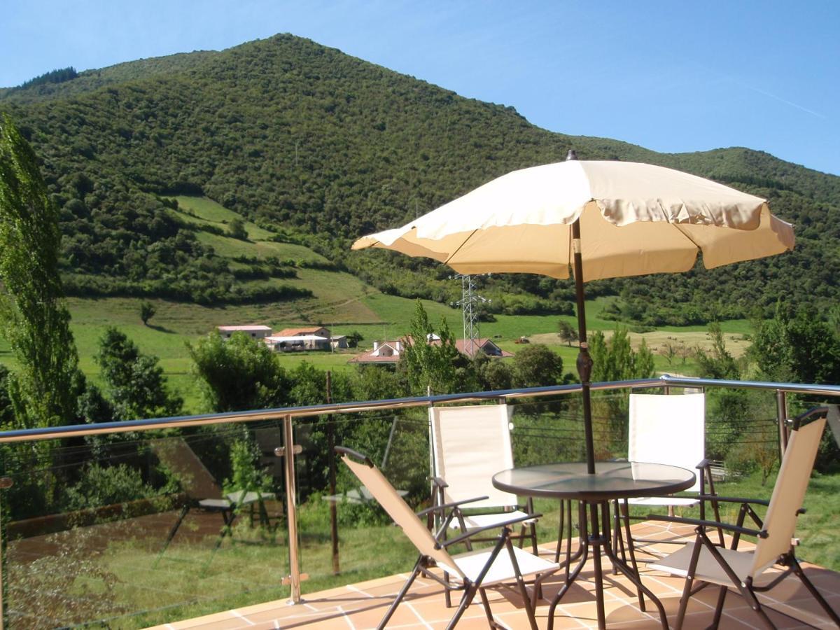 Apartamentos Spa Cantabria Infinita Cillorigo de Liebana Zimmer foto